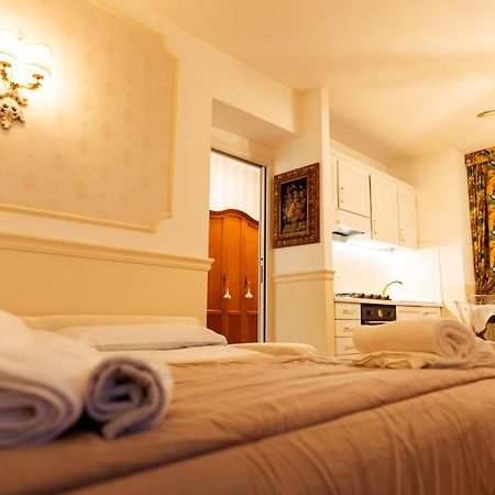 New Cozy Apartment - City Centre Lecco Esterno foto