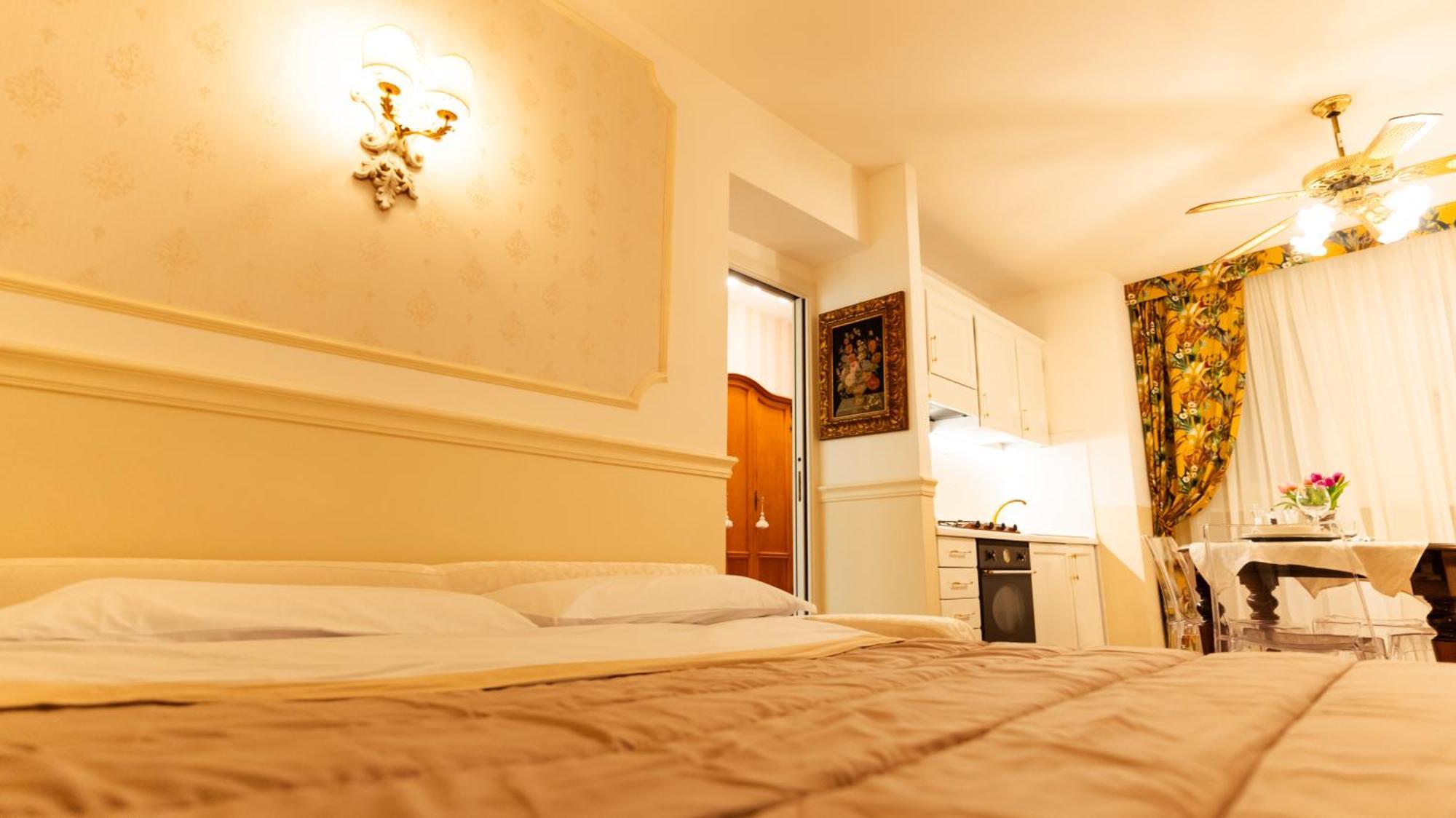 New Cozy Apartment - City Centre Lecco Esterno foto