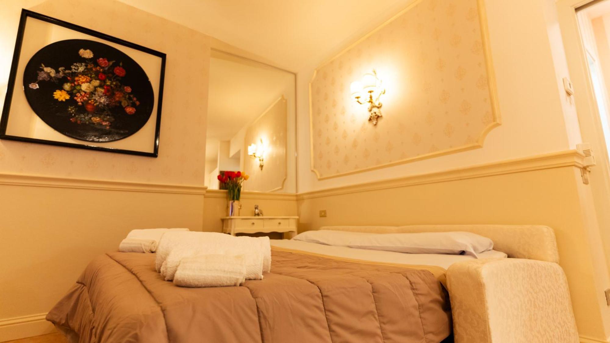 New Cozy Apartment - City Centre Lecco Esterno foto