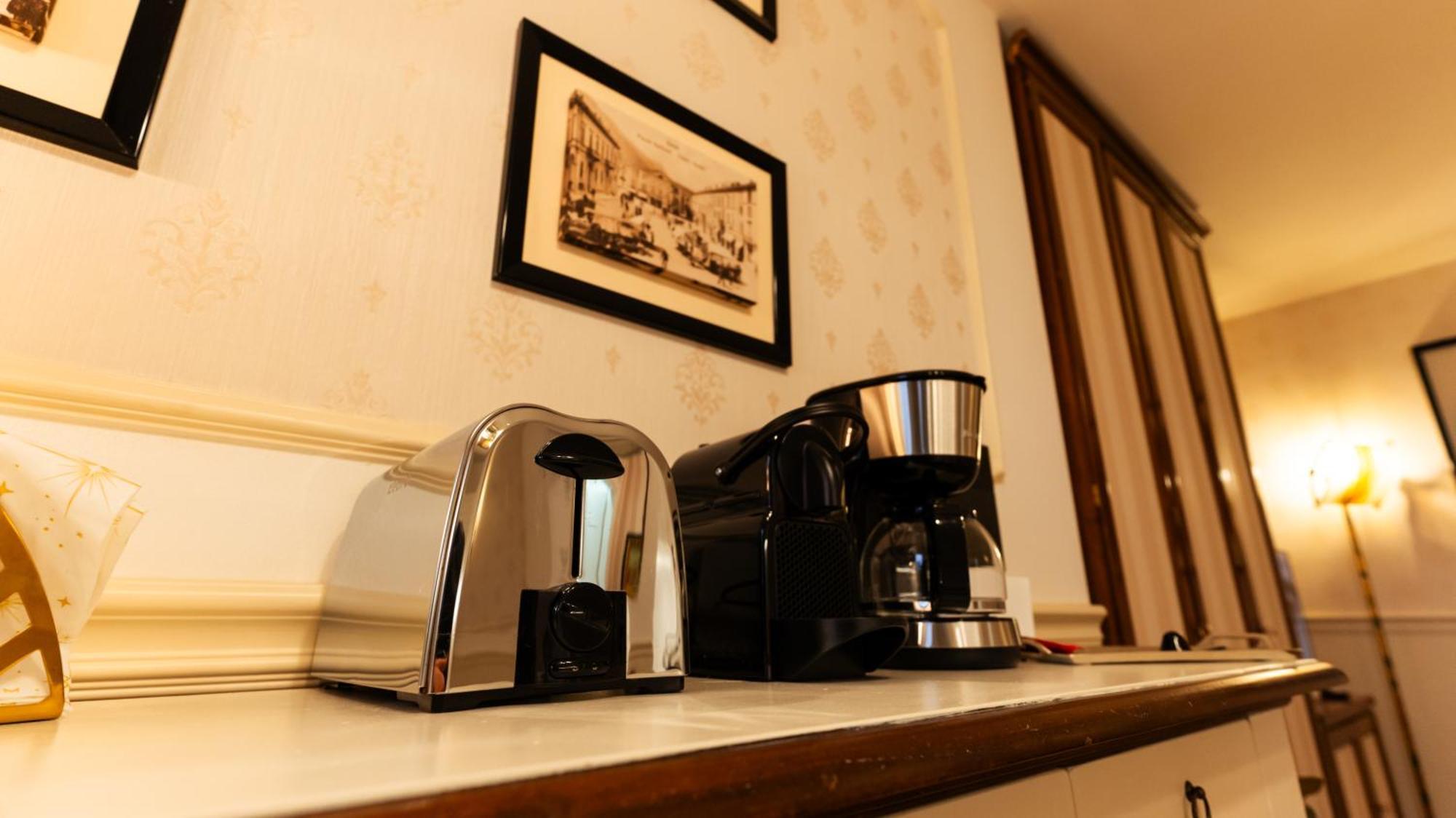 New Cozy Apartment - City Centre Lecco Esterno foto